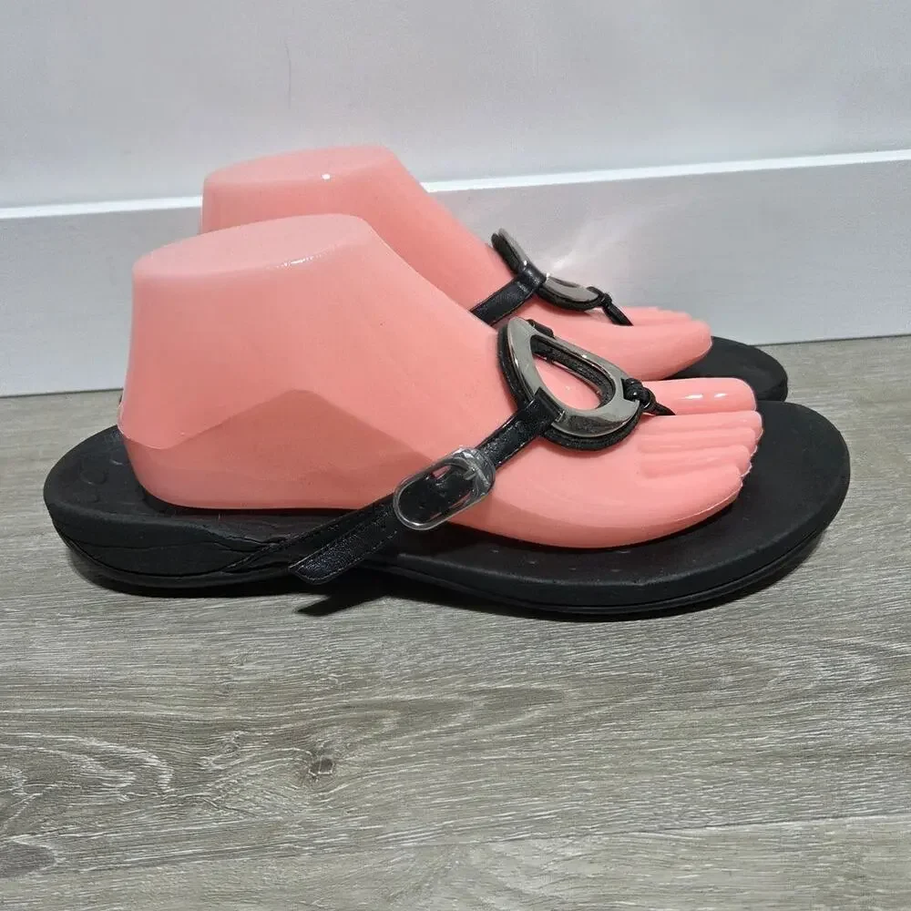 Vionic Rest Karina Black Leather with a Polished Ring Flip Flops Size 10 - Picture 2 of 7